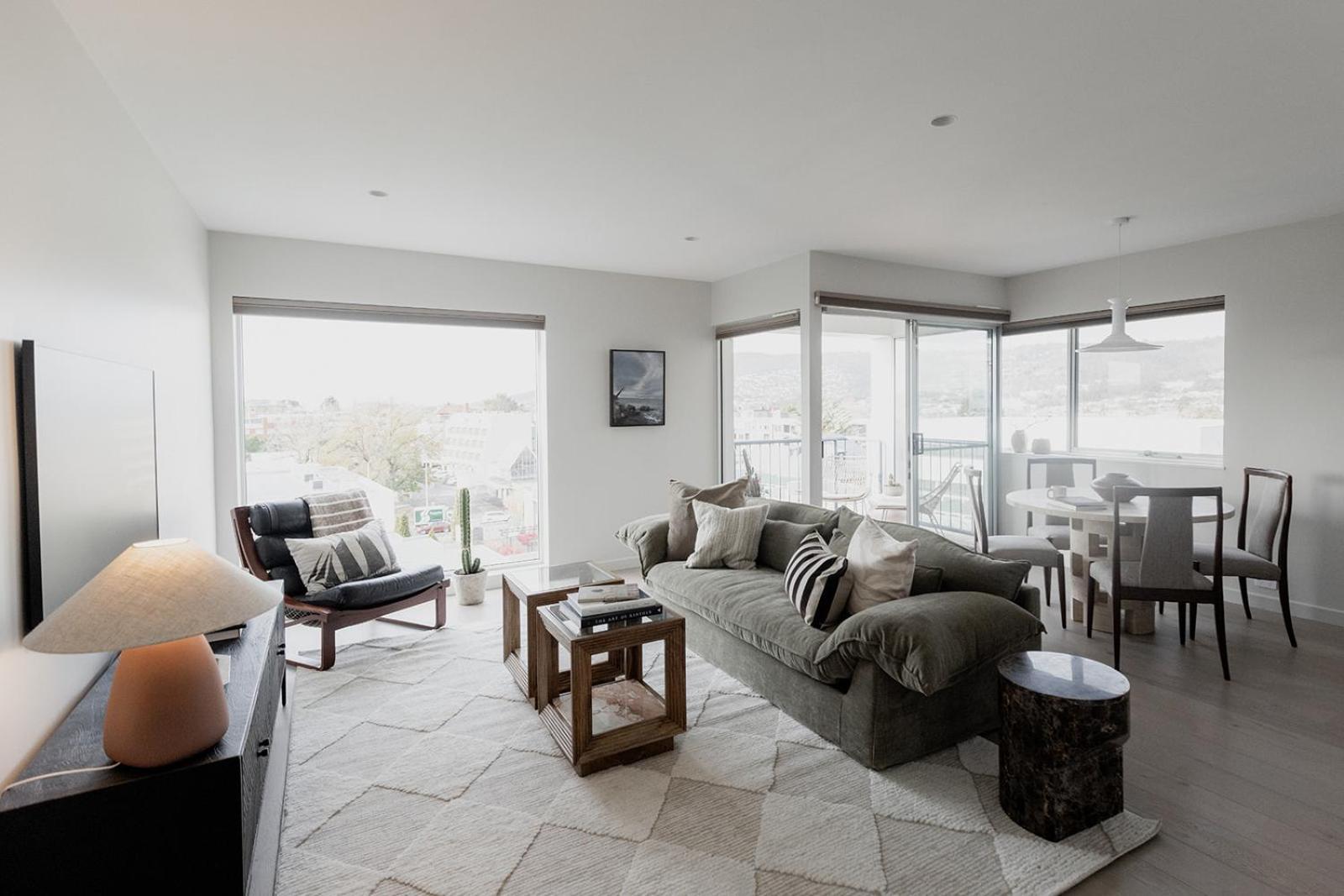 Battery Point Retreat With River Views Hobart