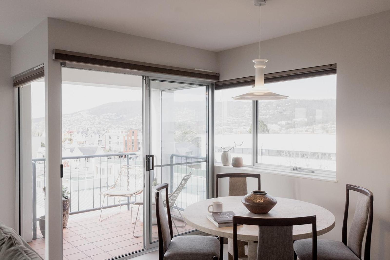 Battery Point Retreat With River Views * Hobart