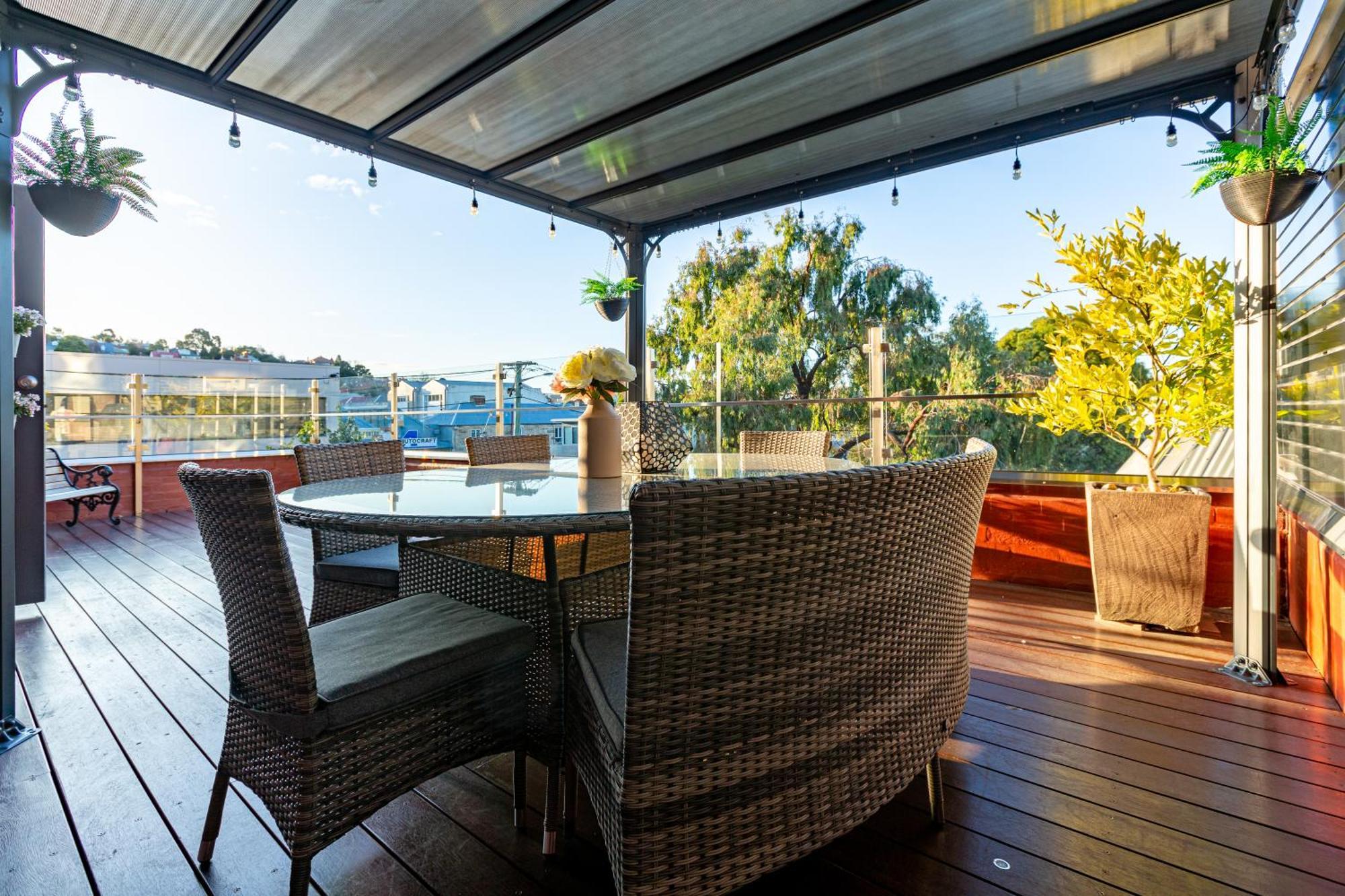 Apartment Linear Guest - Luxury In The