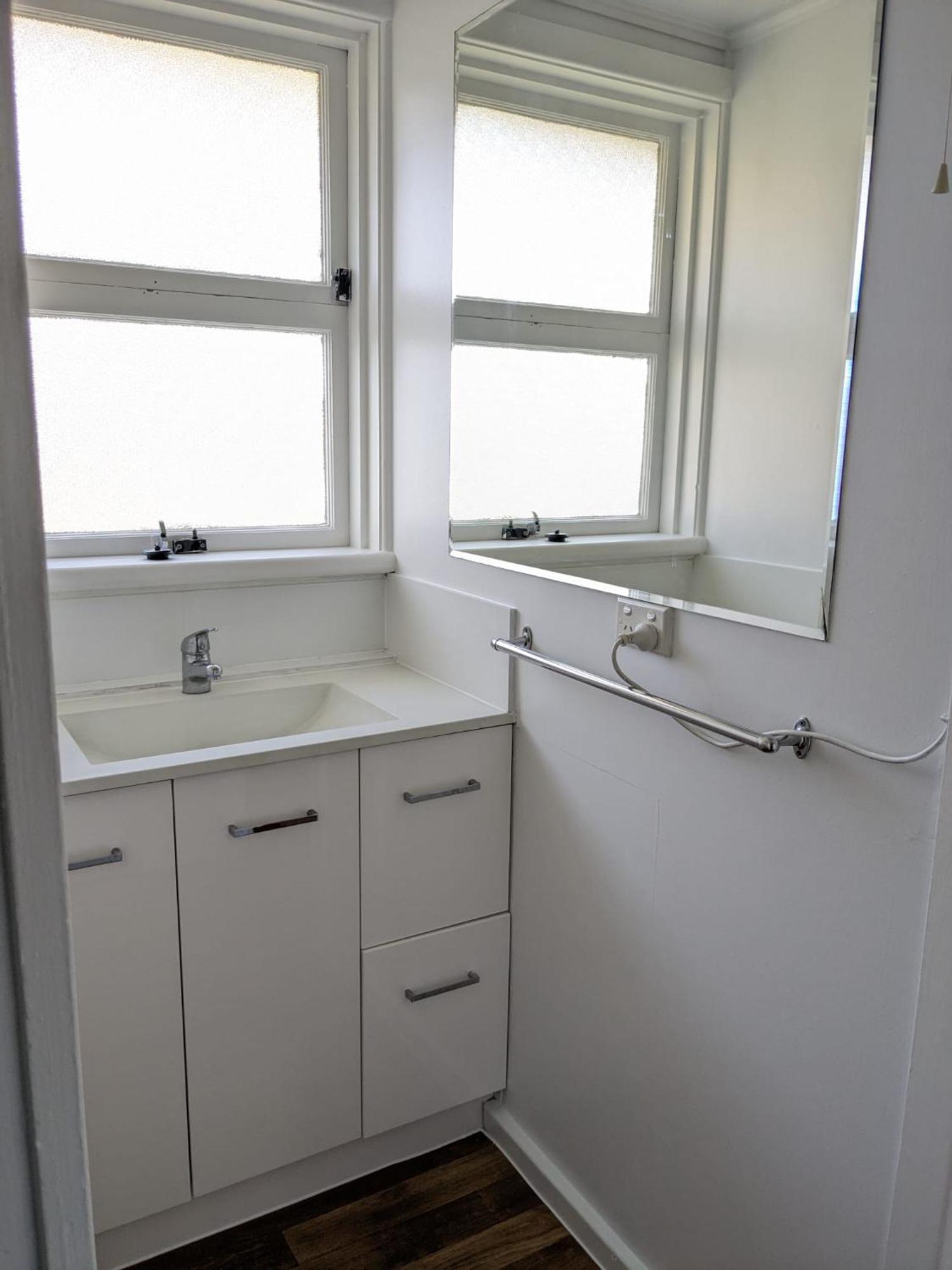 Apartment Bayley 1 - Walk To From 2 Bedroom With And Mountain Views