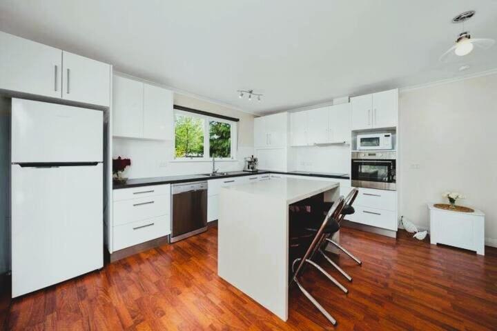 The Baker's In The Heart Of Richmond Sleeps 6