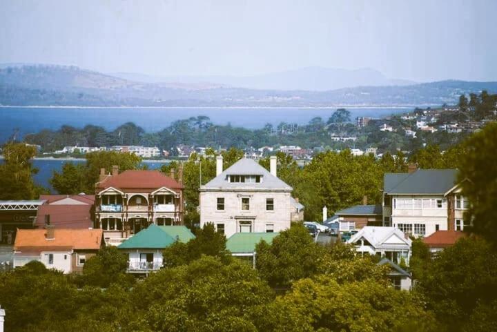 Bostane On West Hill Holiday home *