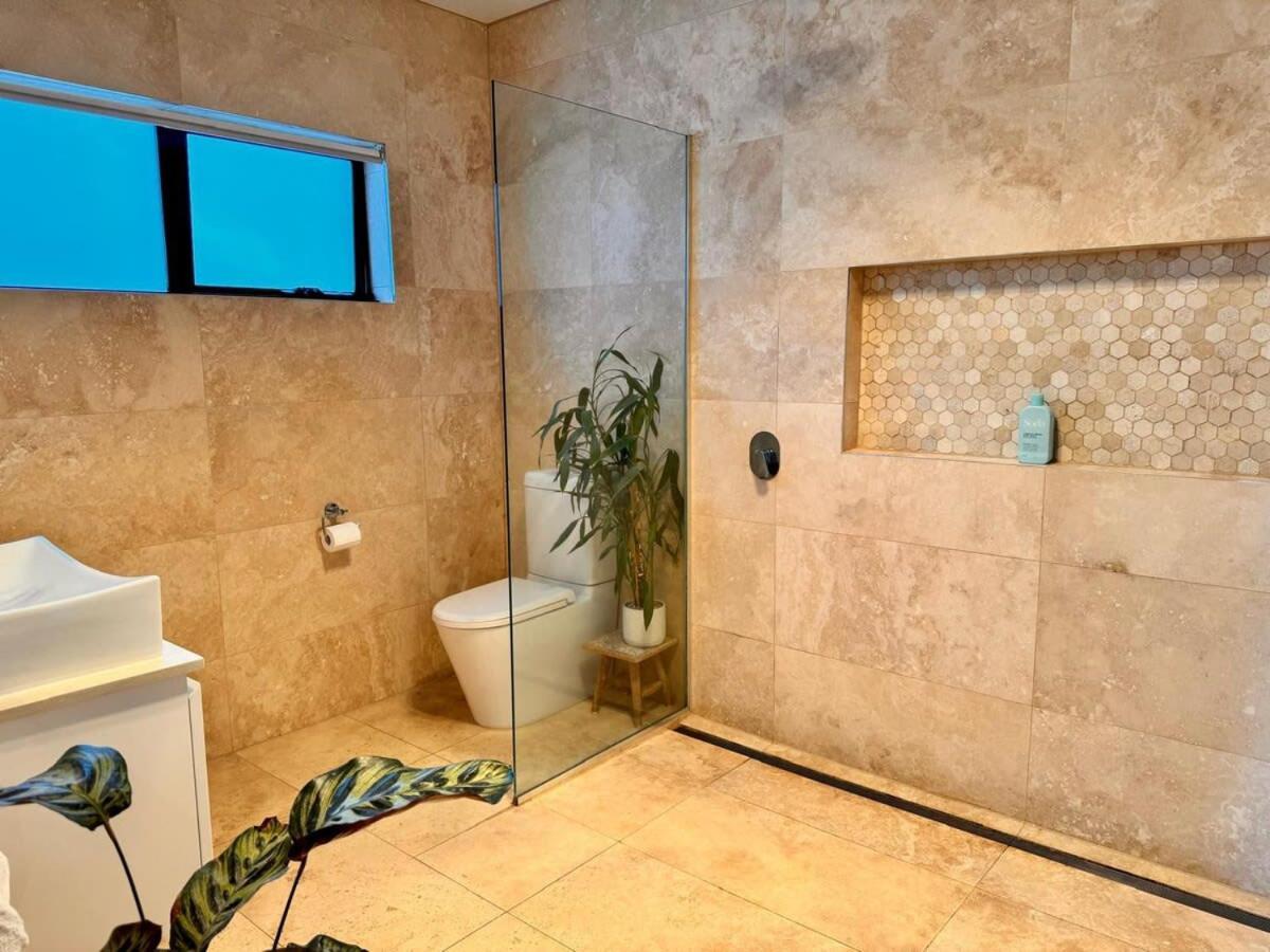Holiday home 4 Bed 2 Storey House With Views Near Hobart
