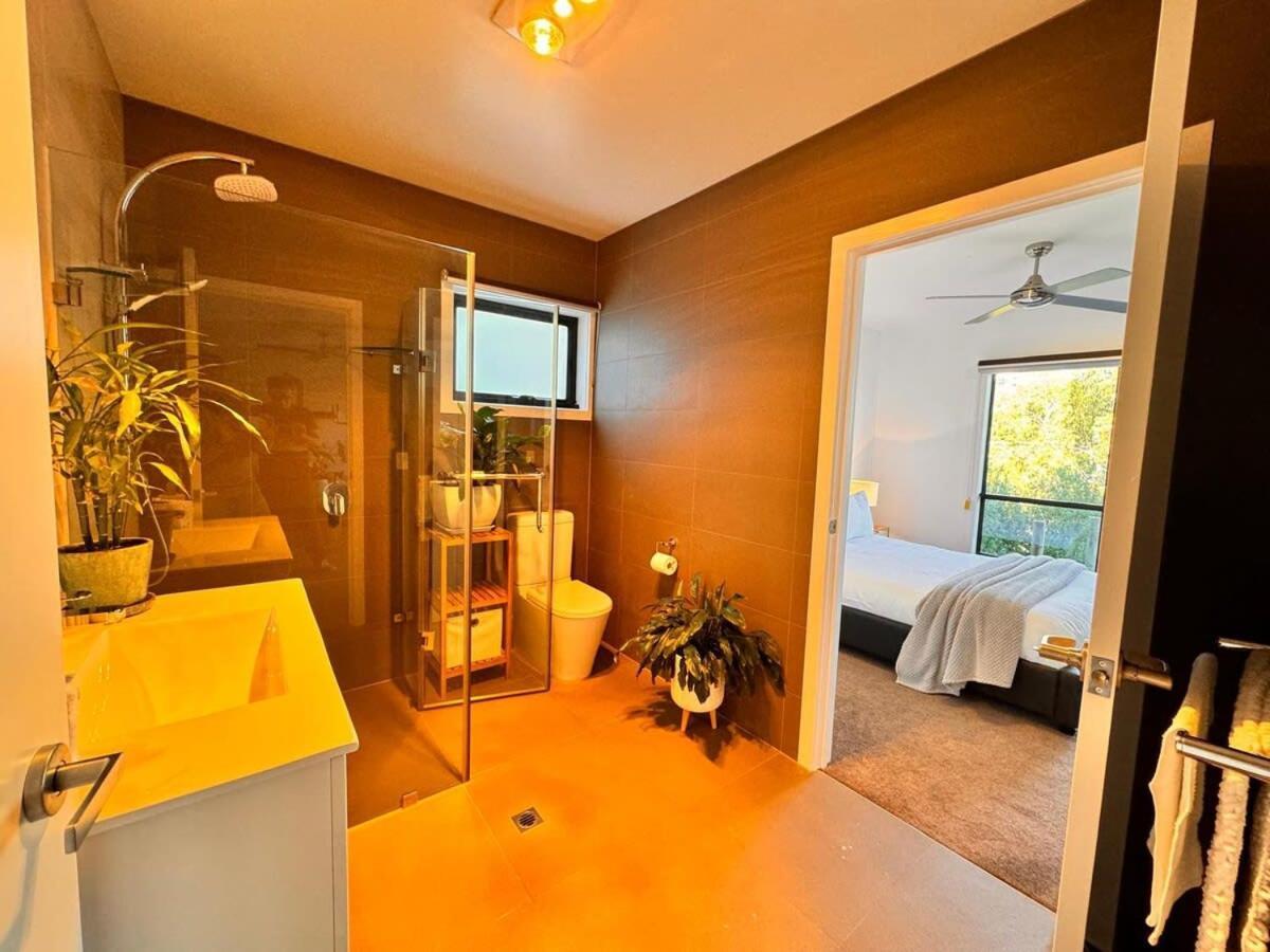 Holiday home 4 Bed 2 Storey House With Views Near Hobart