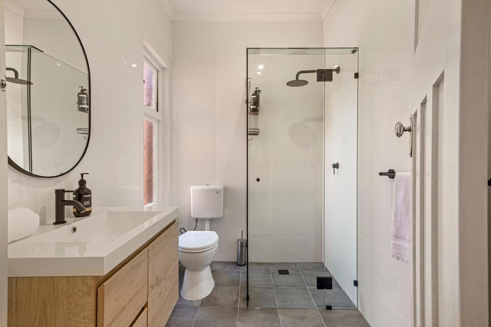 Lovely 2 Bedroom - Easy Walk To The Cbd * Hobart