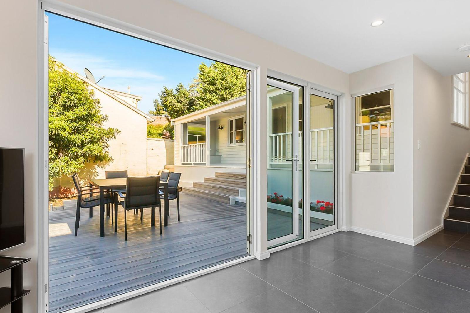 Goulburn - Comfort Style And Location Holiday home Hobart