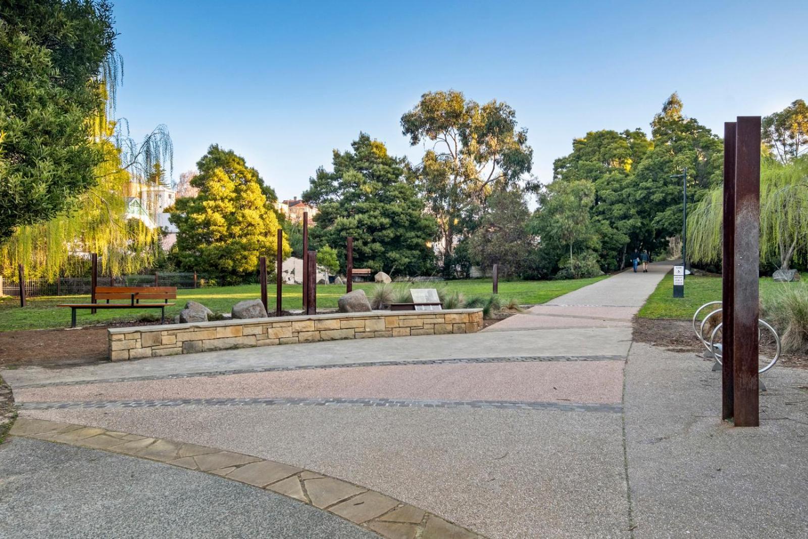 Lovely 2 Bedroom - Easy Walk To The Cbd * Hobart