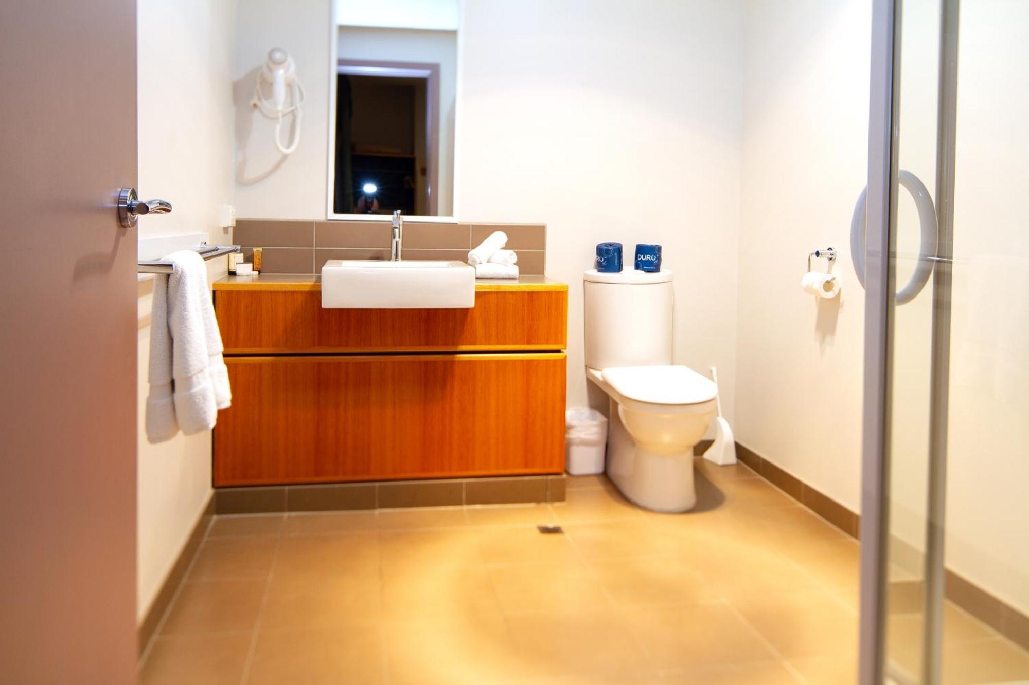 Hotel Central Hotel Hobart 3*