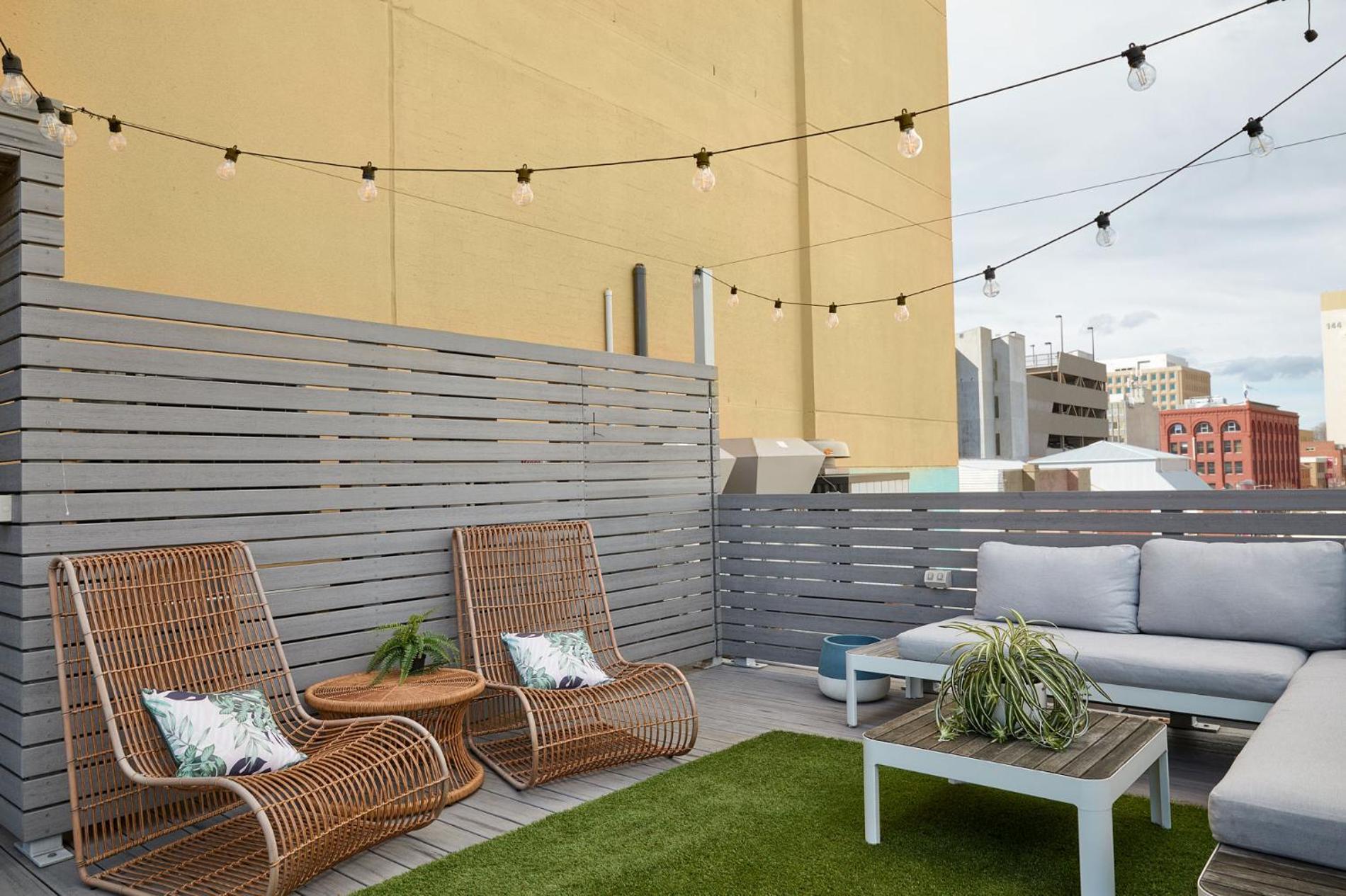 Apartment The Jokers Quarters With Rooftop Terrace Hobart