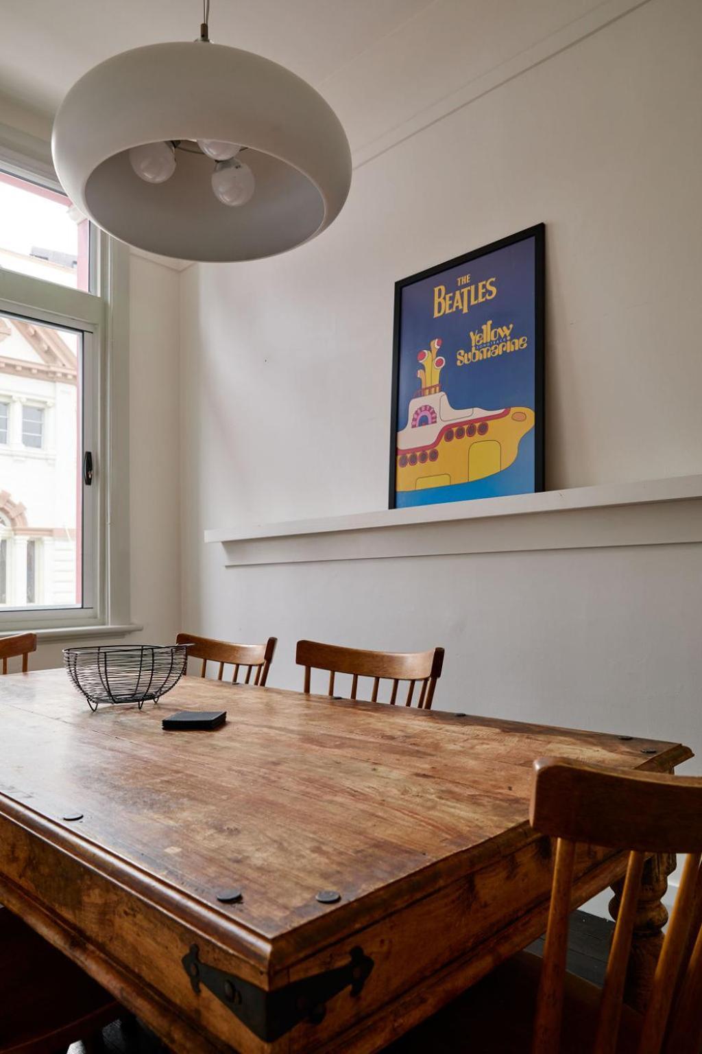 Apartment 'elizabeth House' In Prime Cbd Location *