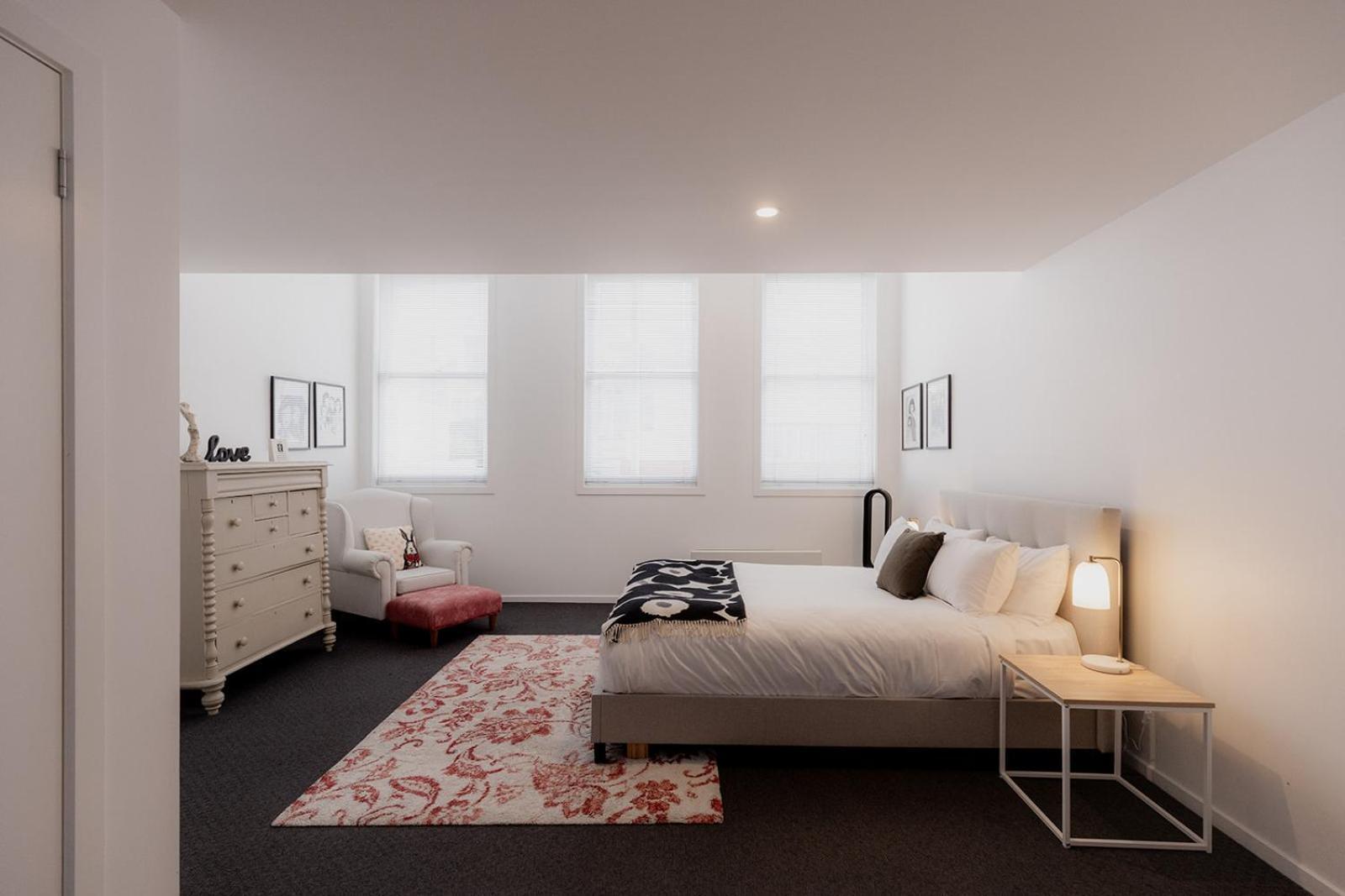 Apartment Spacious Modern Terrace In The Heart Of Cbd Hobart