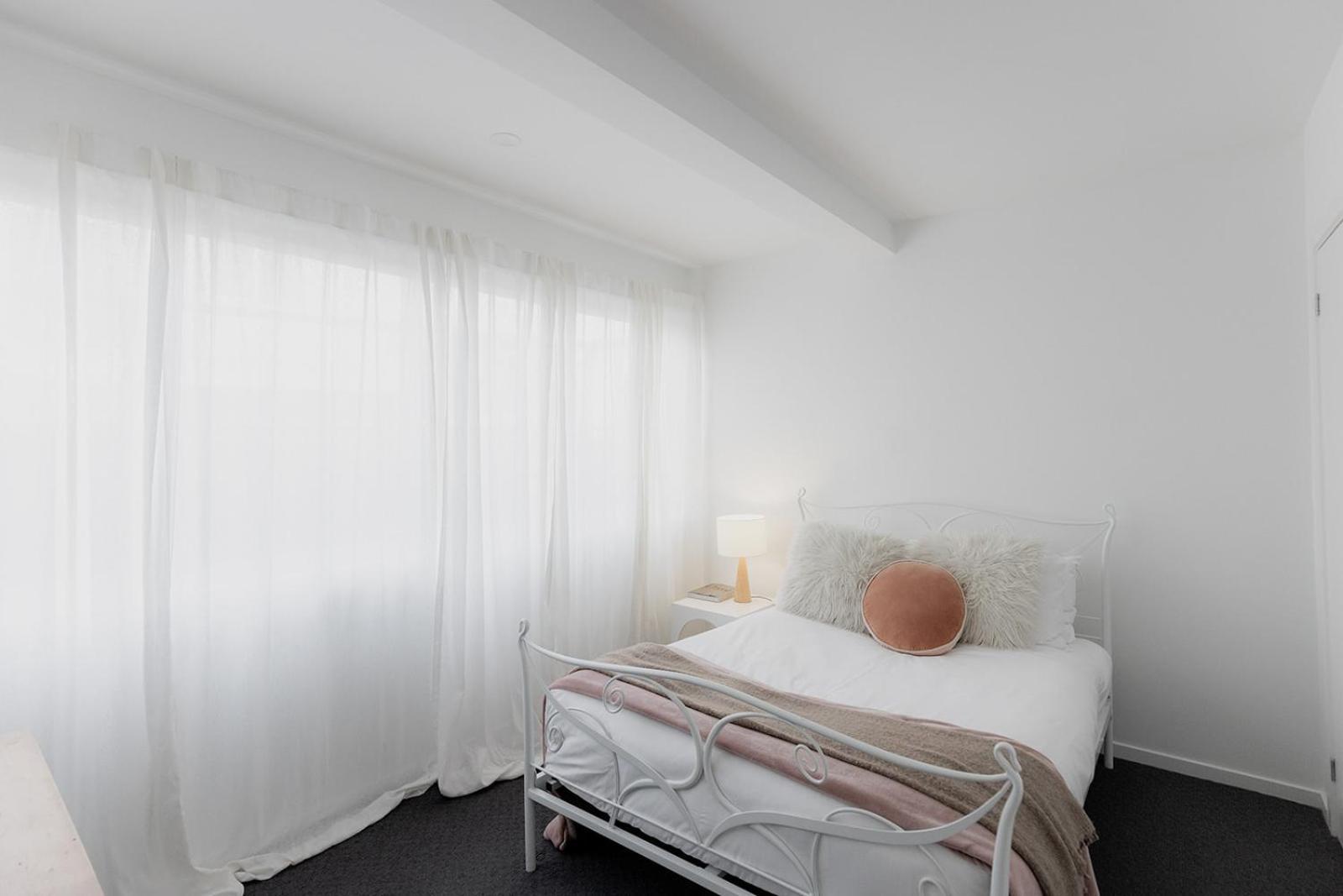 Spacious Modern Terrace In The Heart Of Cbd Apartment