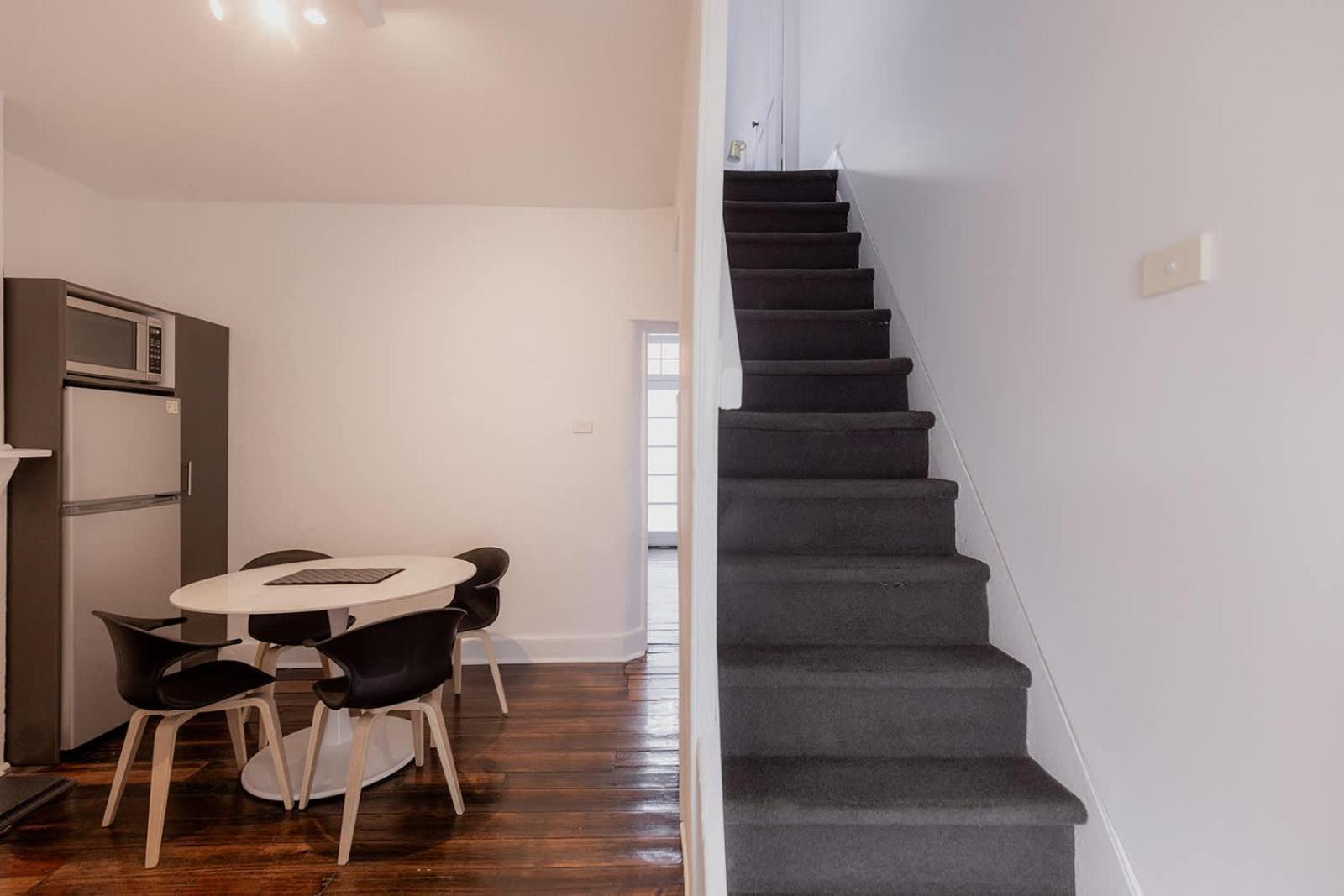 'fifteen' - Heritage Terrace In Battery Point Holiday home