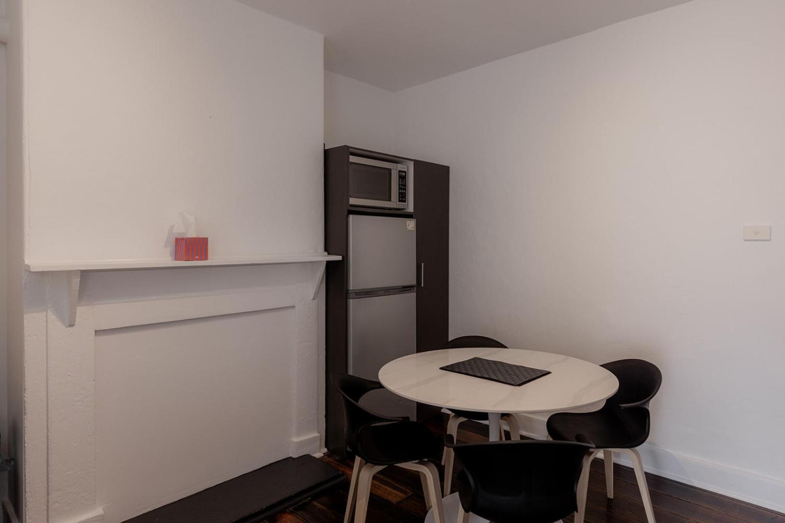 Holiday home 'fifteen' - Heritage Terrace In Battery Point *