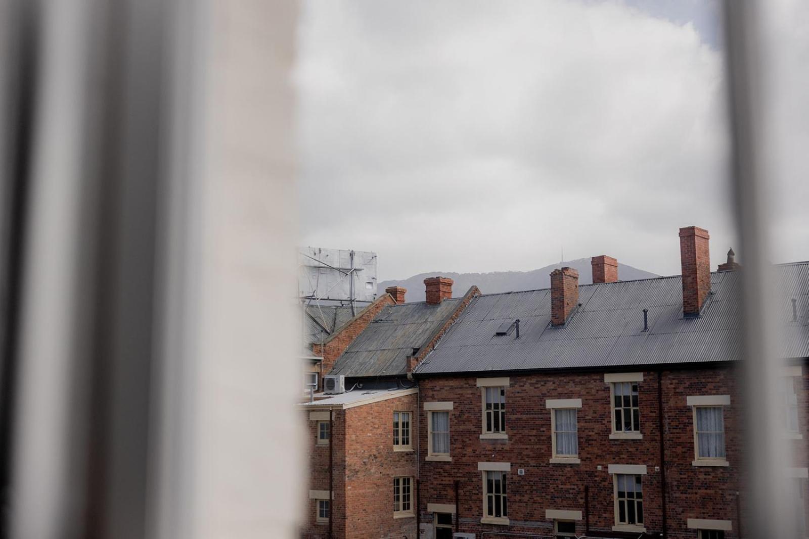 'fifteen' - Heritage Terrace In Battery Point Holiday home Hobart
