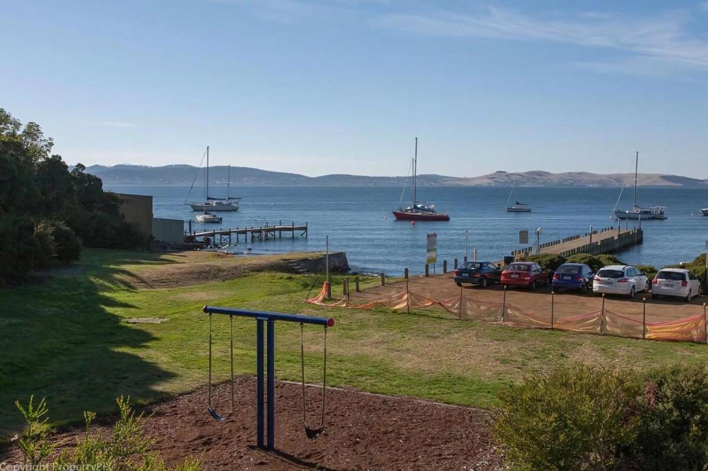 Mr Watson's Near The Battery Point Jetty Holiday home