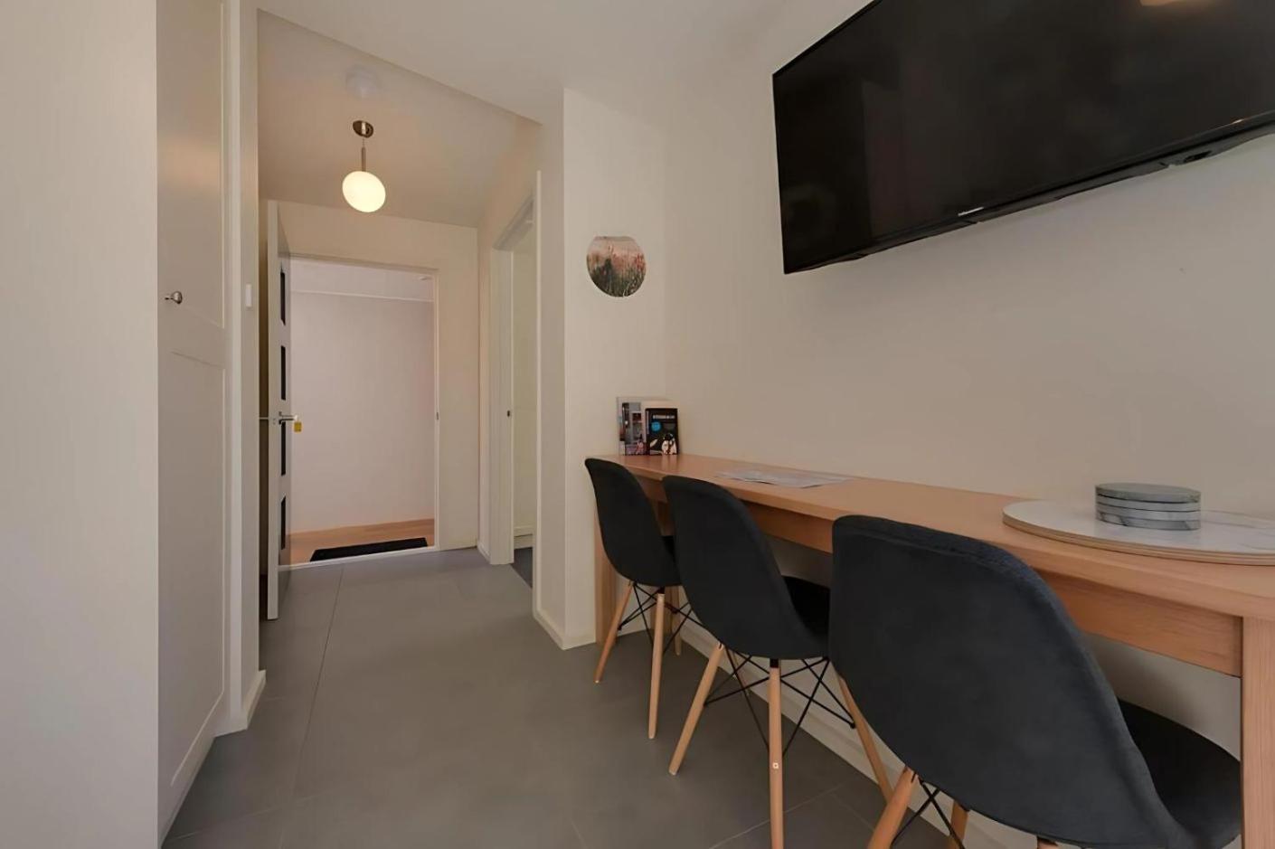 The Little Lollyshop In Battery Point Apartment *