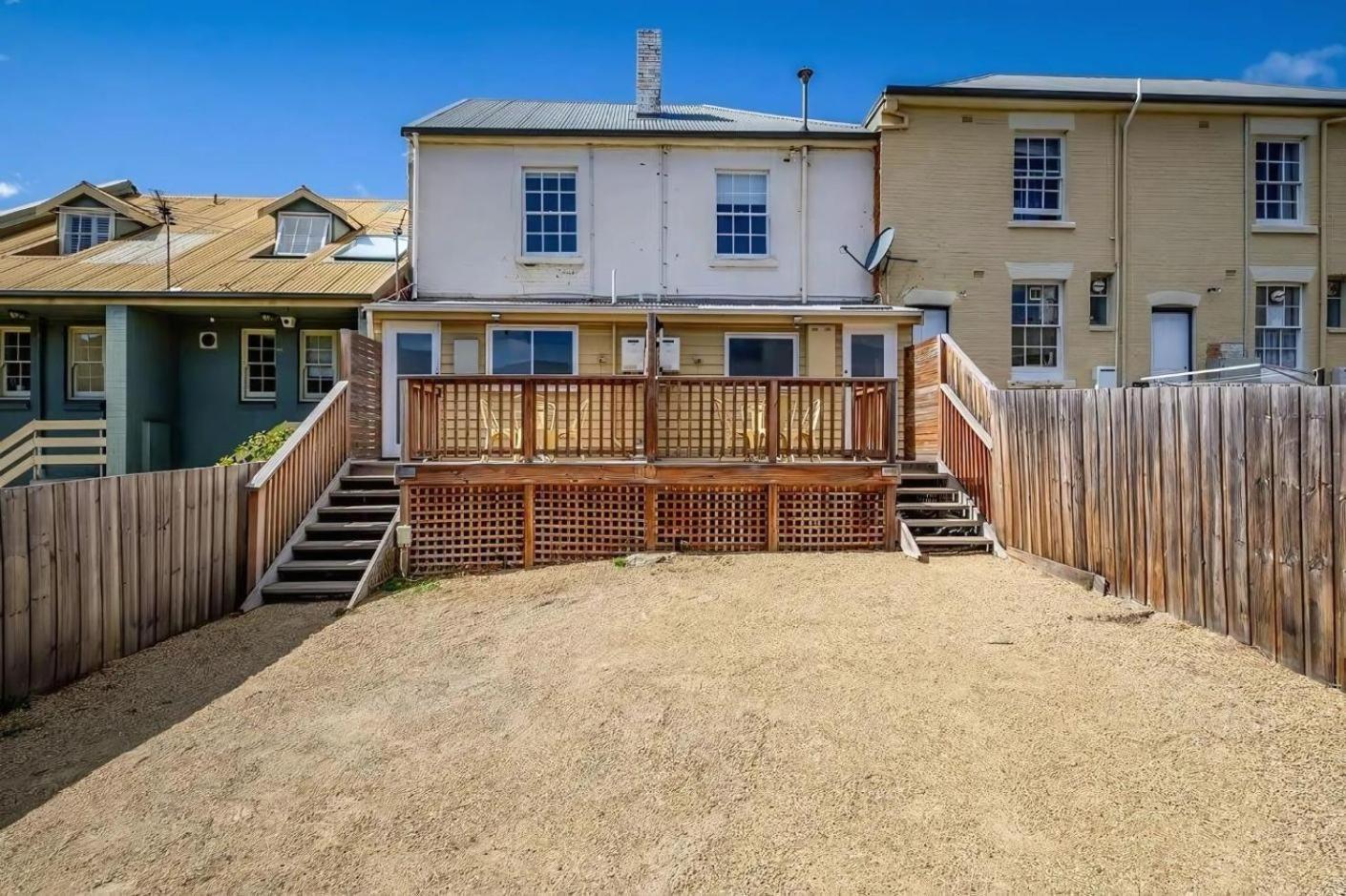 'thirteen' - Heritage Terrace In Battery Point Hobart