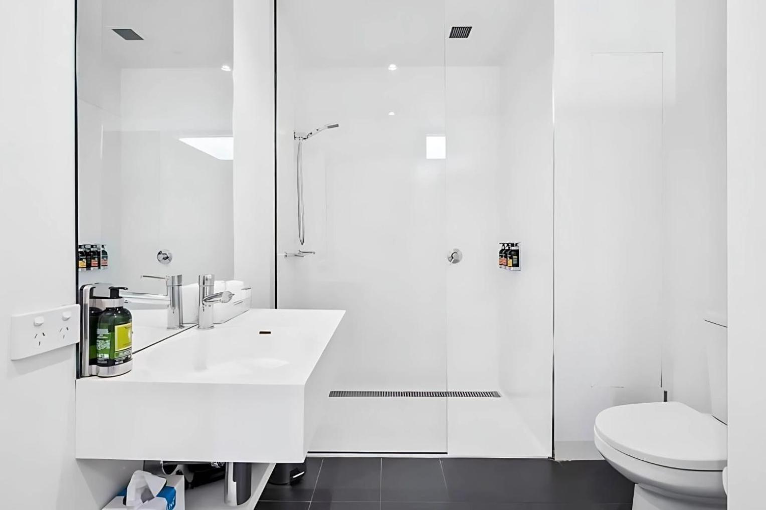 Gibson Mill Waterfront Loft - 303