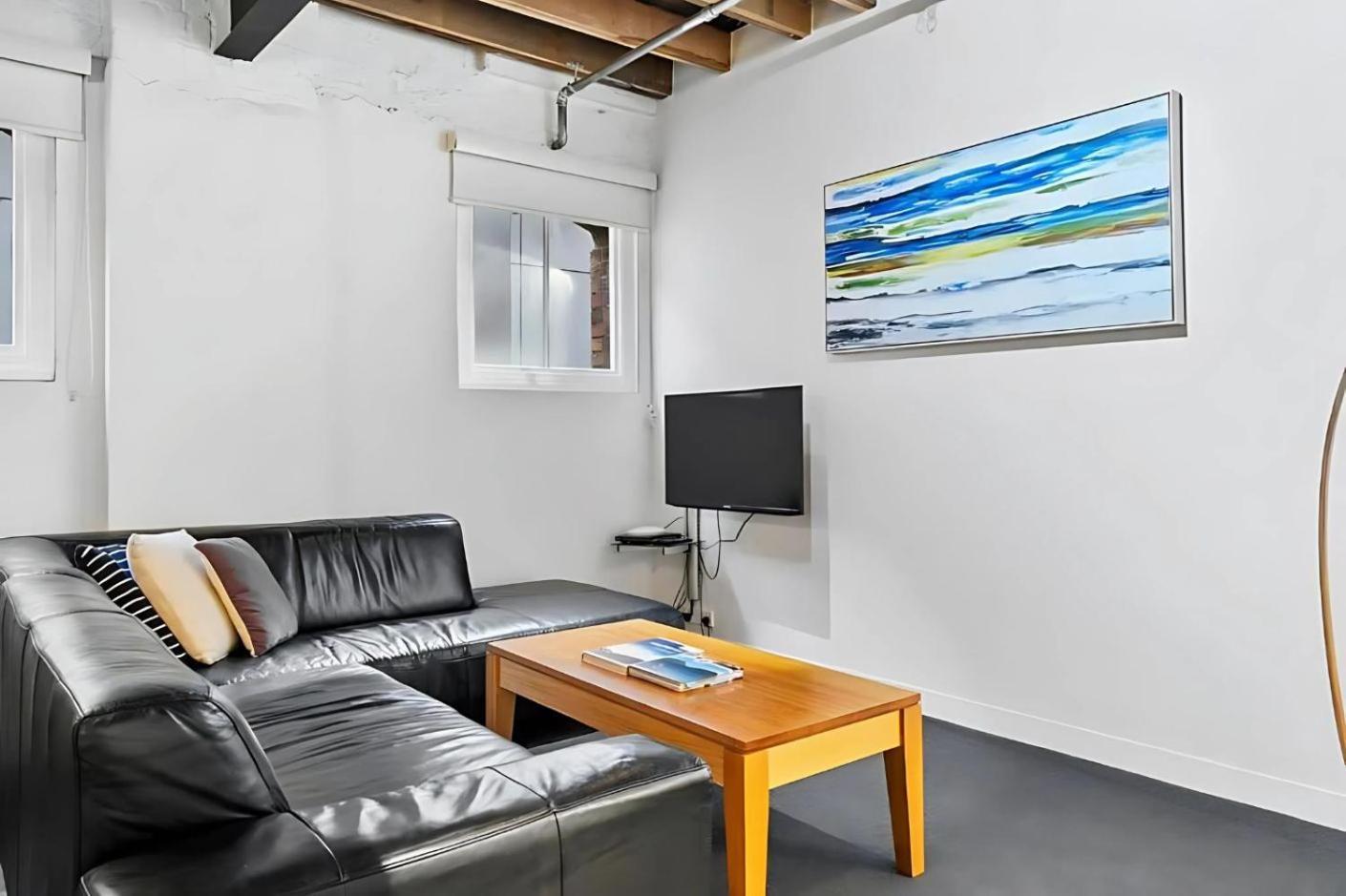 Gibson Mill Waterfront Warehouse - 203 Apartment Hobart