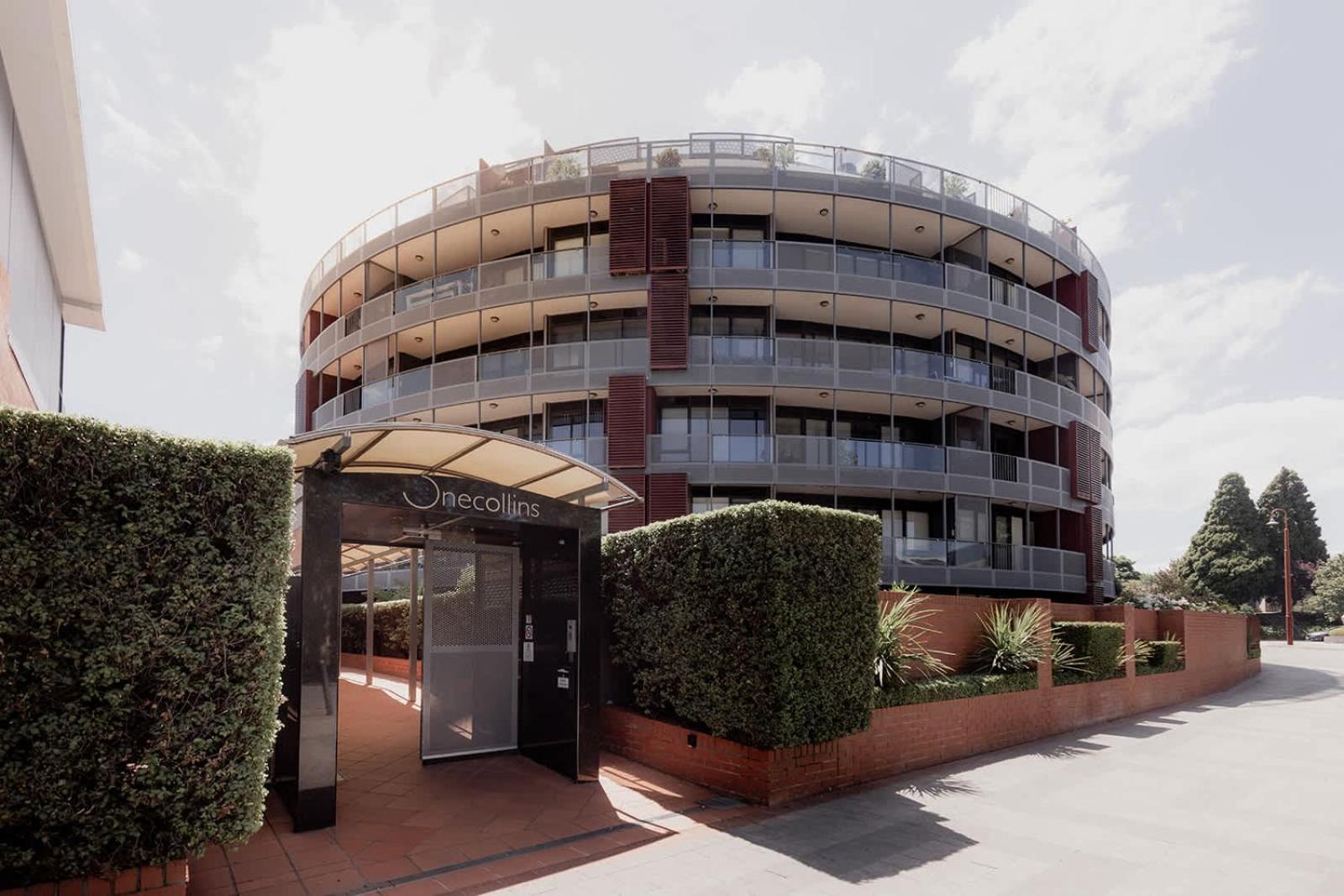 Inner-city 2 Bedroom - Perfectly Located *