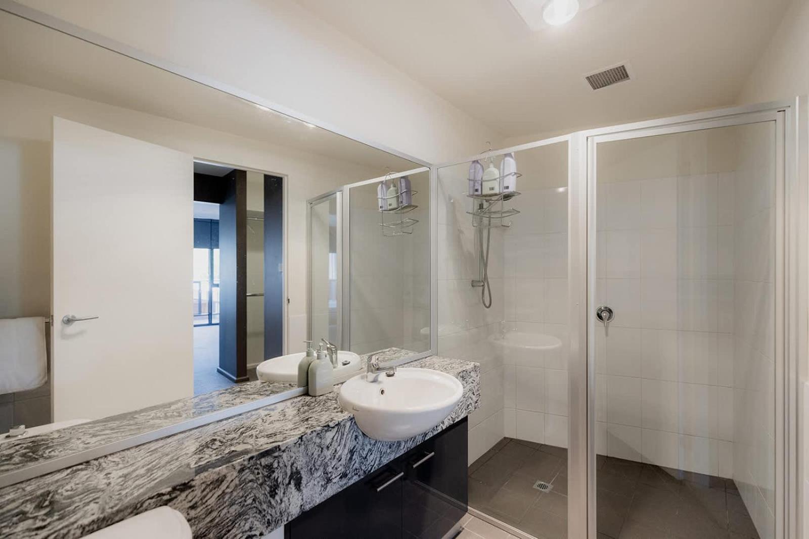 Inner-city 2 Bedroom - Perfectly Located Apartment Hobart