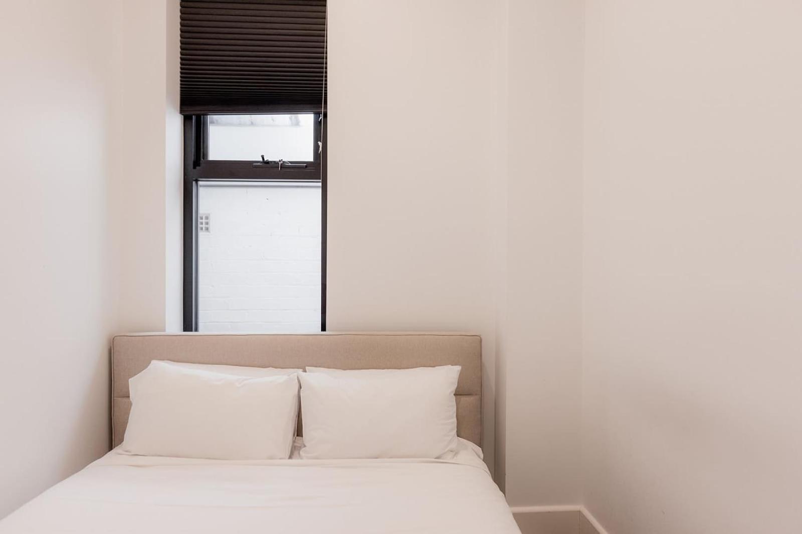 3 Bedroom Spacious Inner-city Pad With Car Park Apartment Hobart