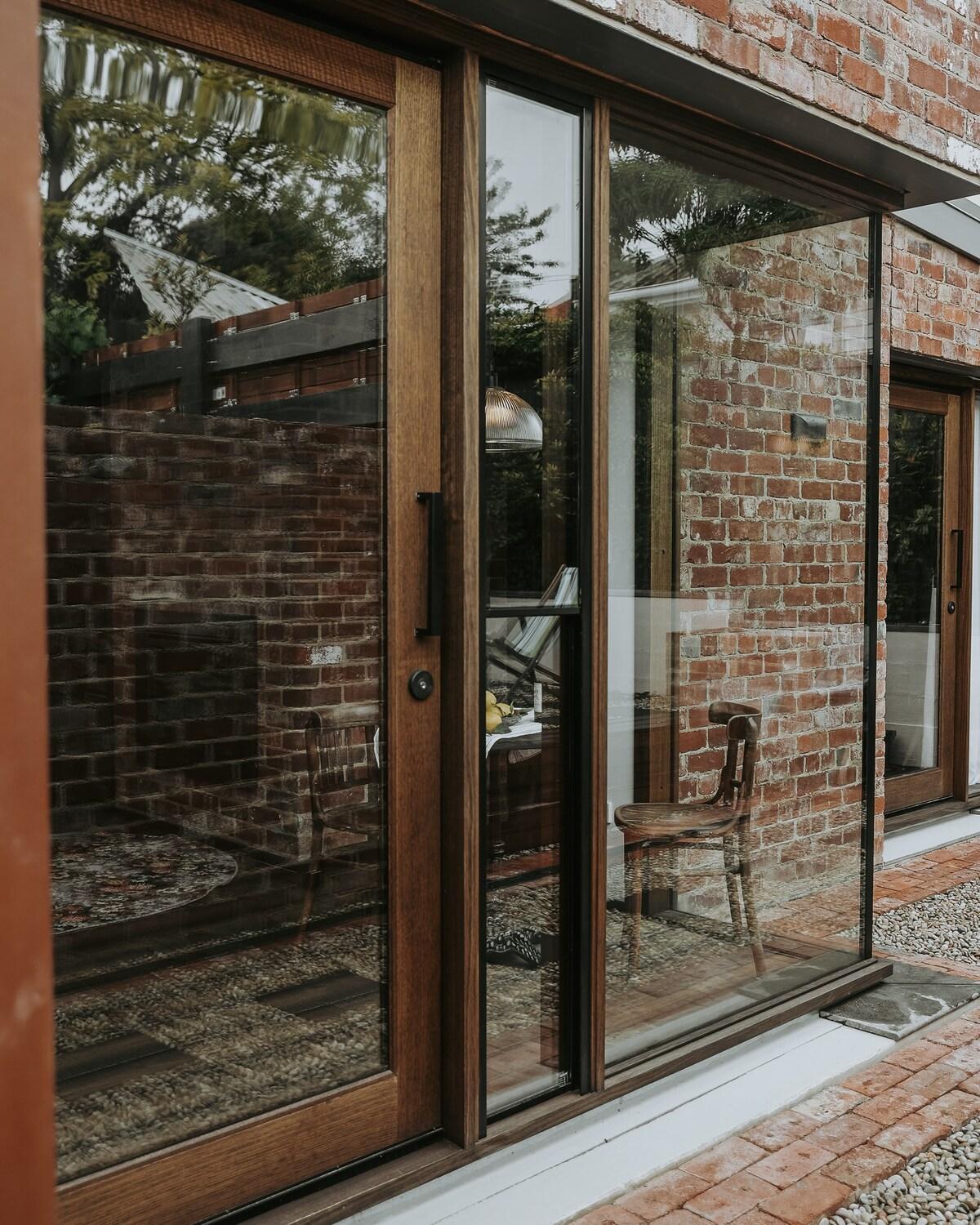 Braithwaite - Chic Retreat With Outdoor Bath * Hobart