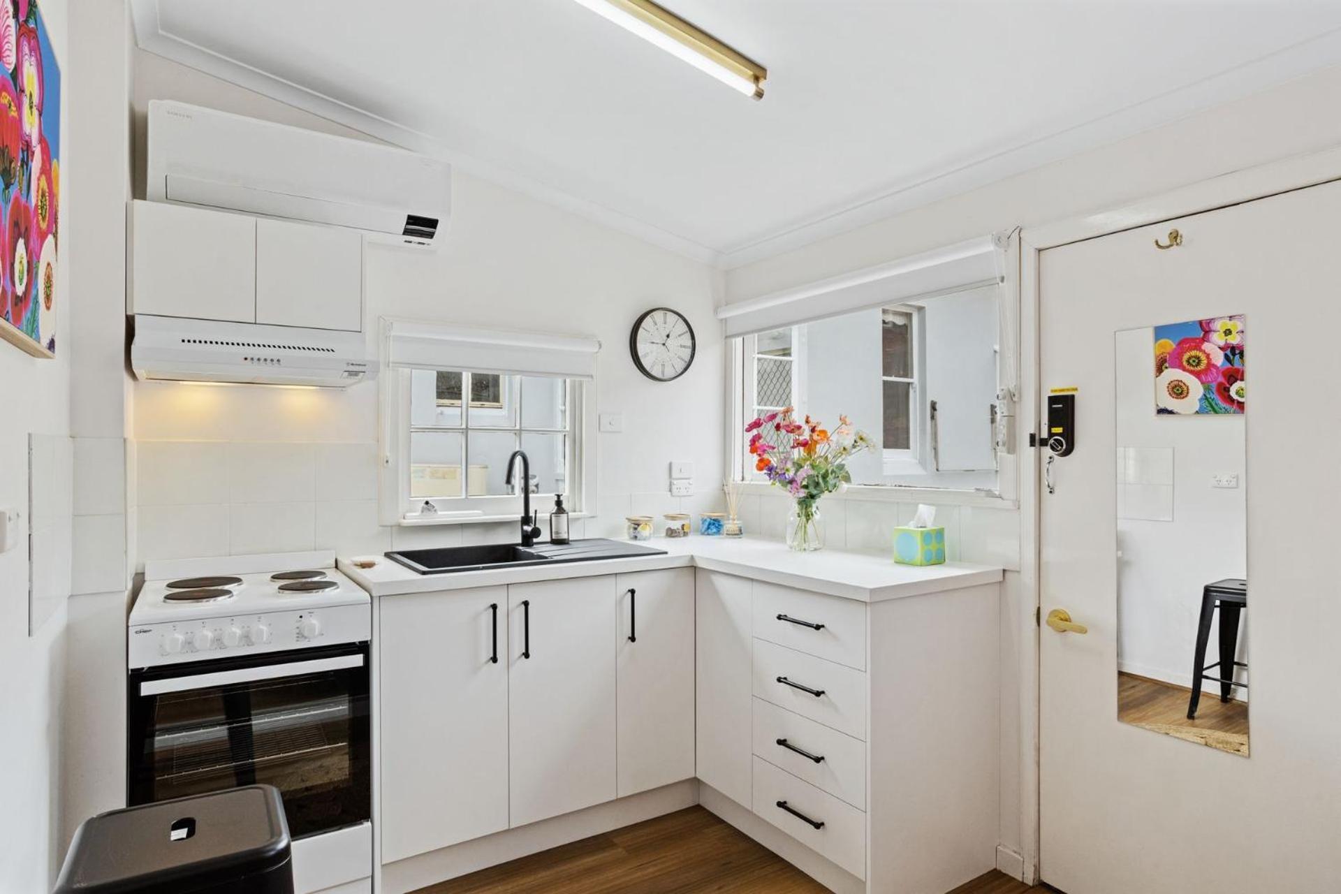 Warneford House Stylish Inner Living Holiday home *