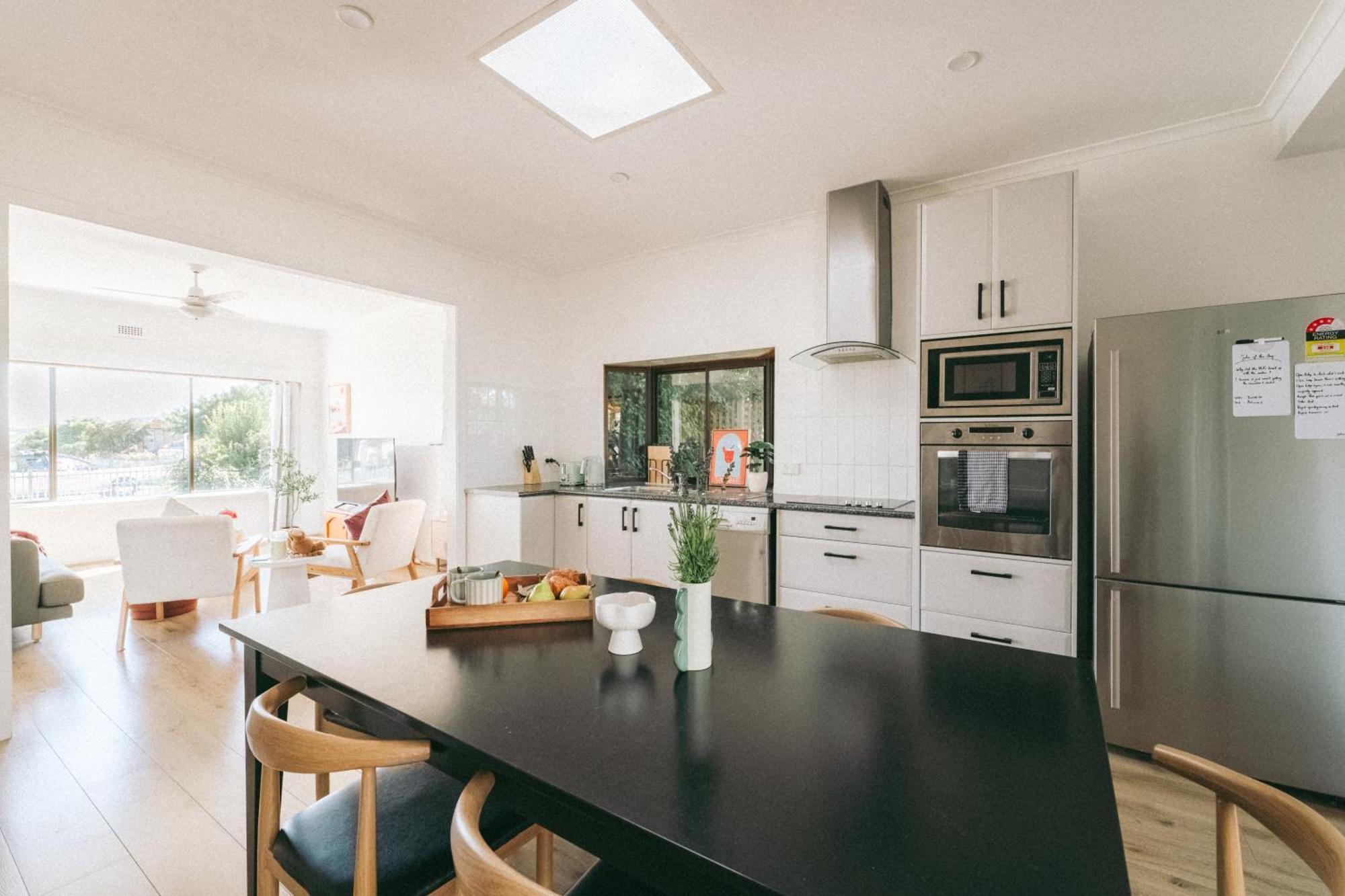Riverside Cosy 4br 10mins To Cbd