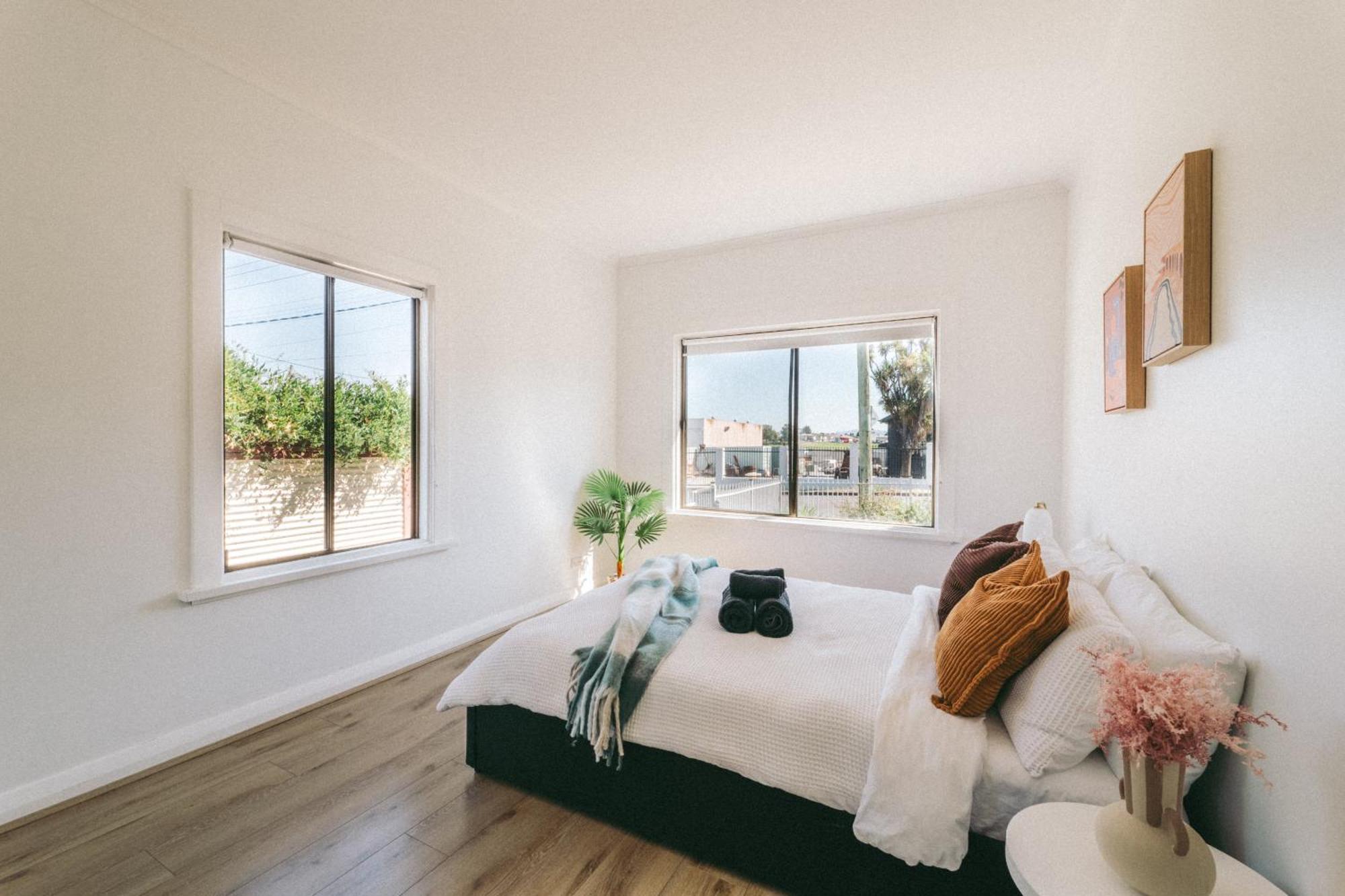 Riverside Cosy 4br 10mins To Cbd Apartamento *