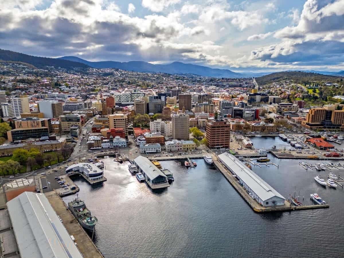 Apartamento Gibson Mill Penthouse With Private Balcony - 302