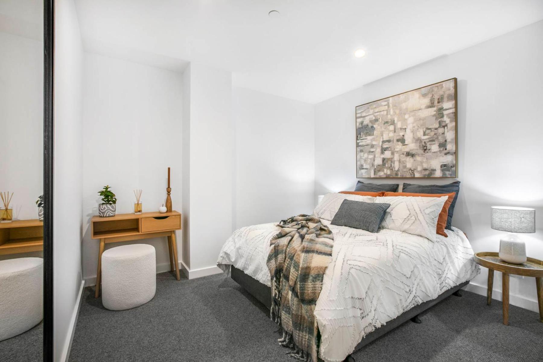 Luxury Penthouse With Terrace & Breathtaking Views * Hobart