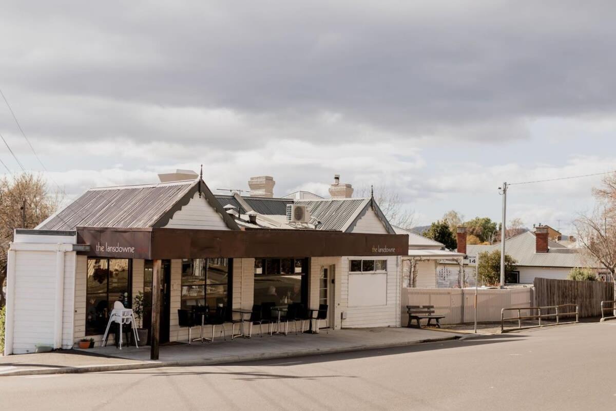 'wietenah' - Perfectly Renovated Historic * Hobart