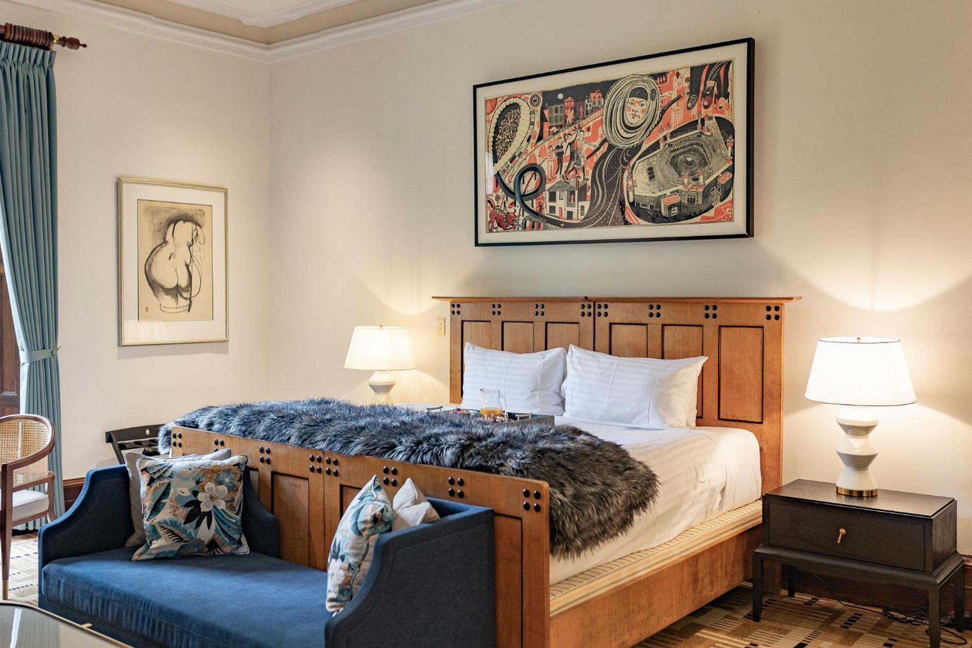 Islington Hotel