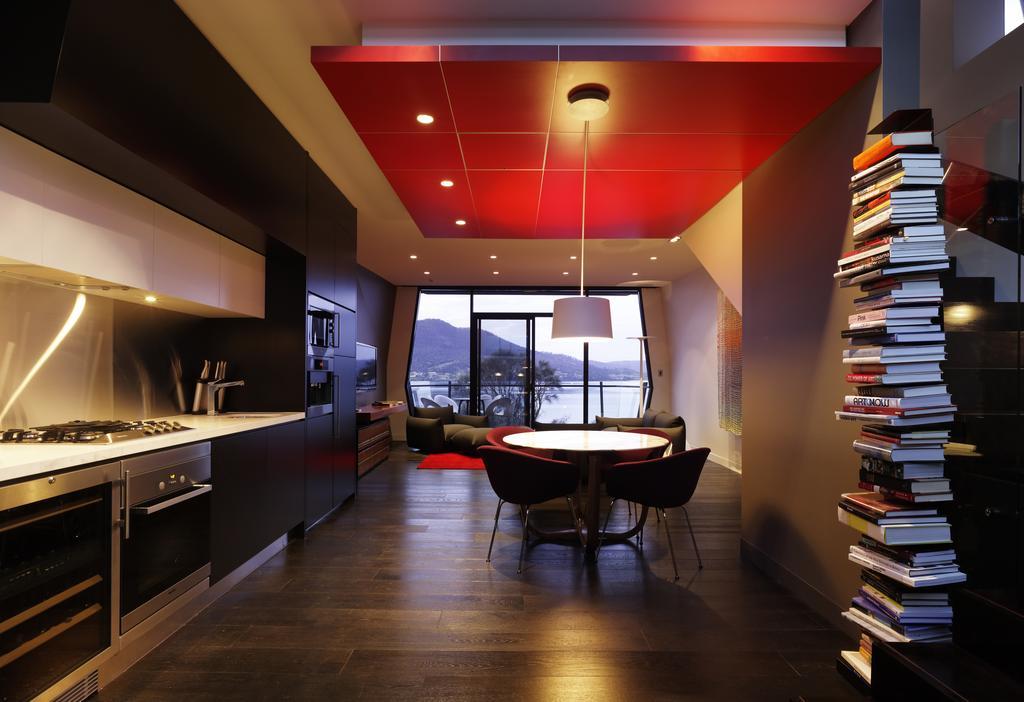 Mona Pavilions Aparthotel 5*