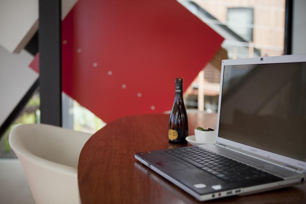 Aparthotel Mona Pavilions 5*
