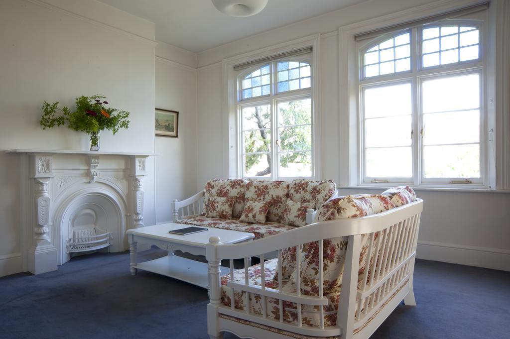 Bed & Breakfast Lowena Cafe And