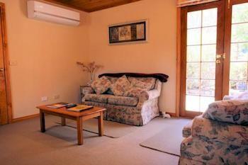 Bed & Breakfast Otago Hobart