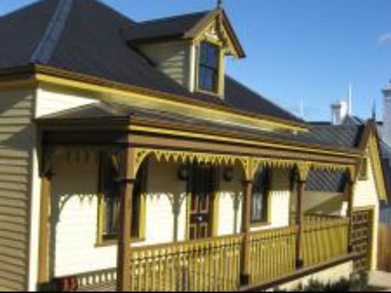 Corinda Contemporary Apartment Hobart