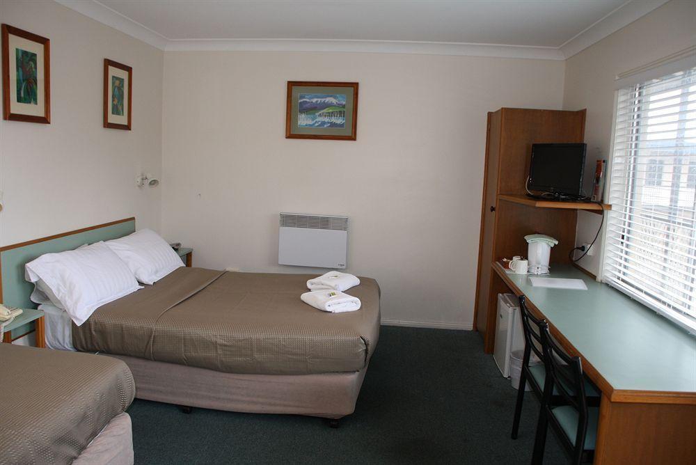 Tower Motel 3*