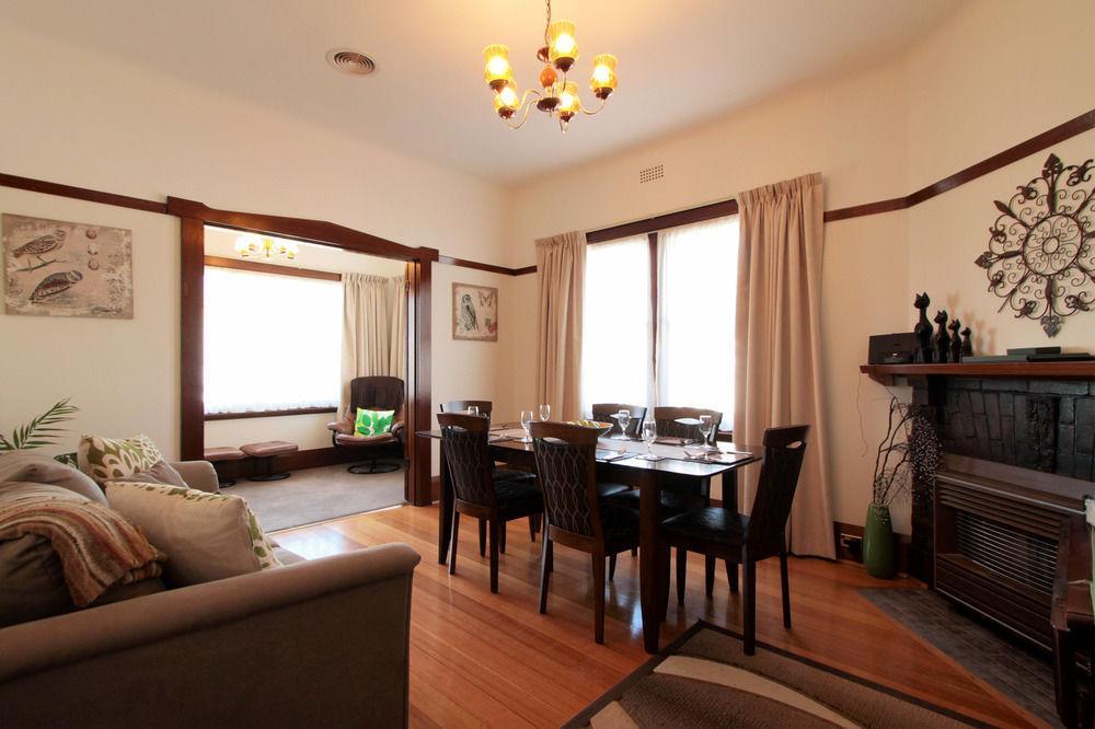 Moonah Apartment