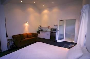 Possums Aparthotel Hobart