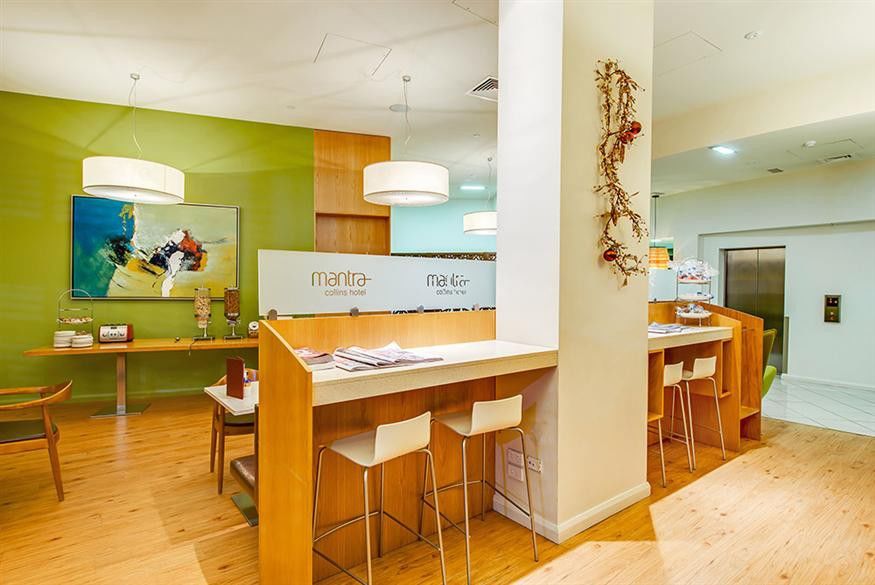 Aparthotel Mantra Collins 4*