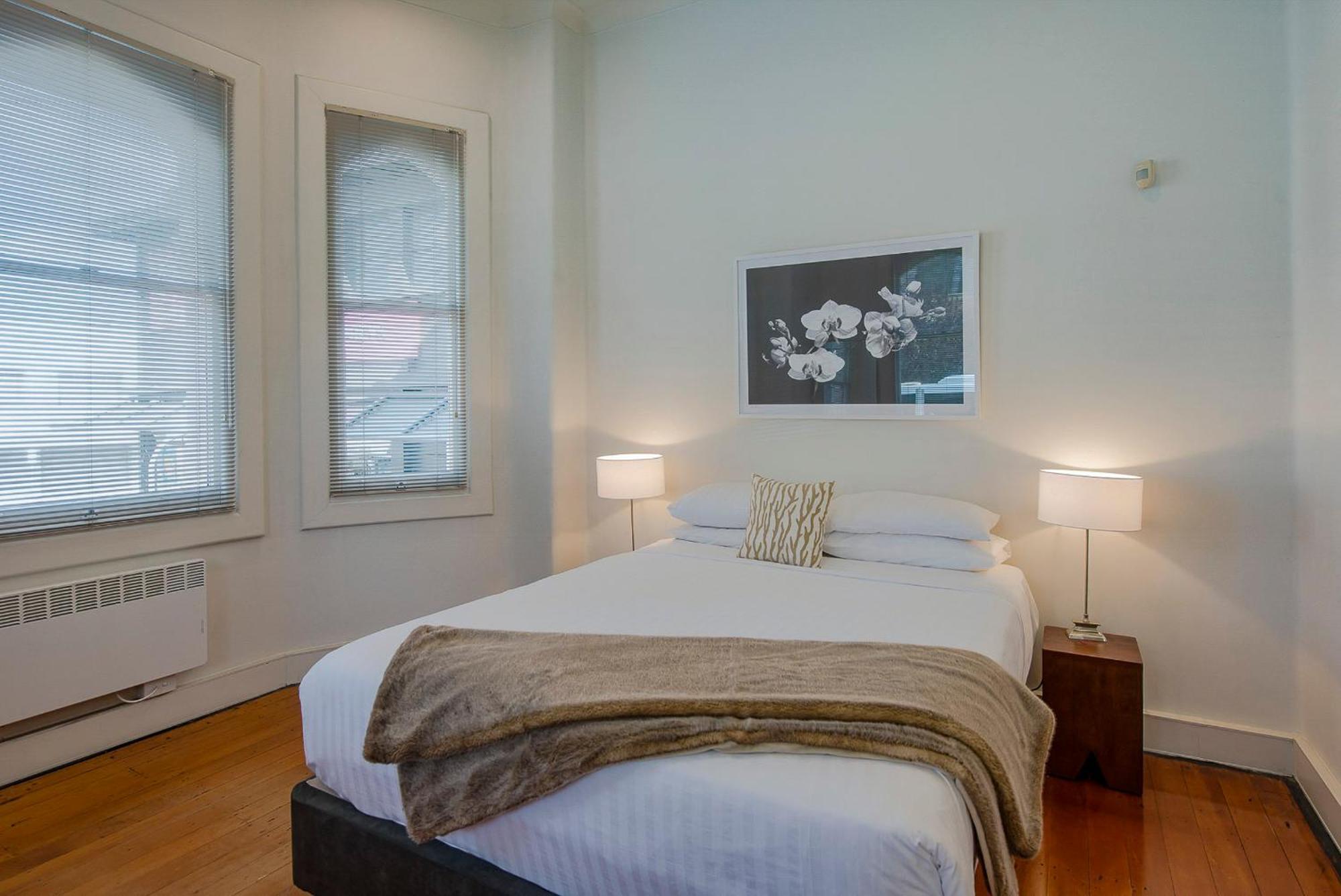 Roxburgh House - Cbd