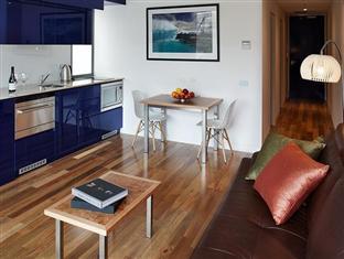Salamanca Wharf 5* Hobart