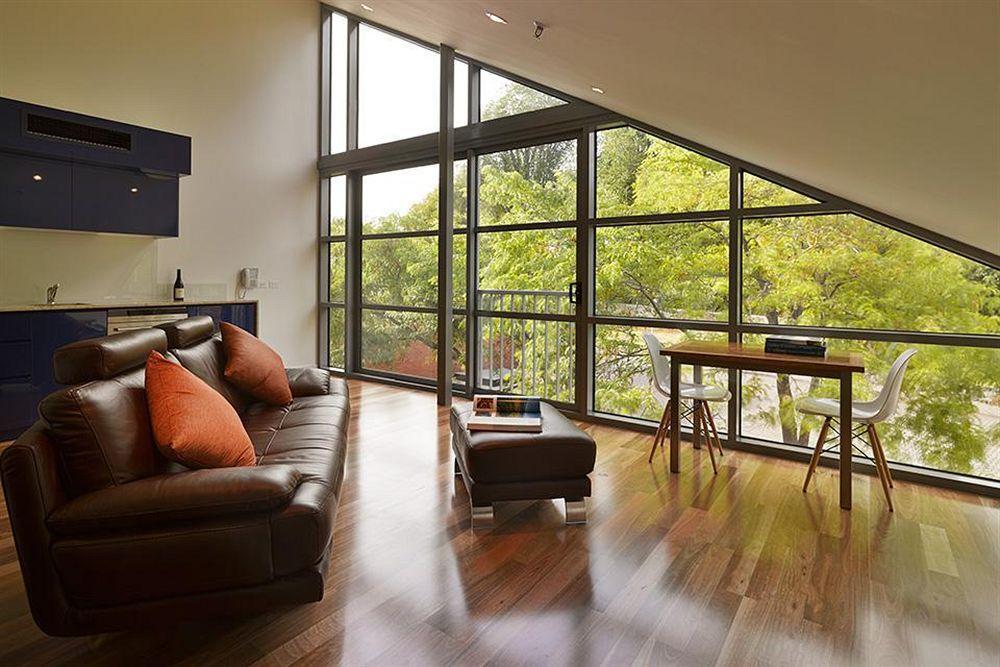 Salamanca Wharf Hotel 5*