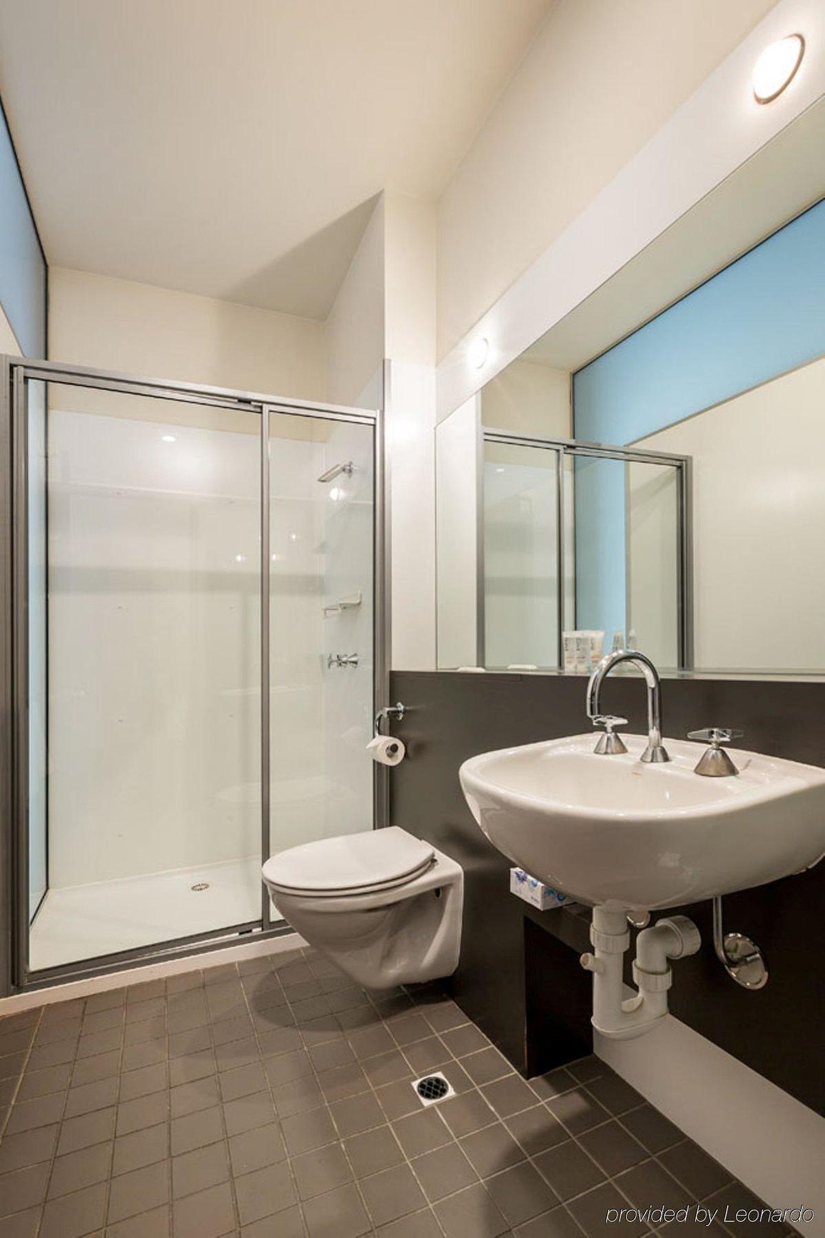 Quest Trinity House Aparthotel 3*