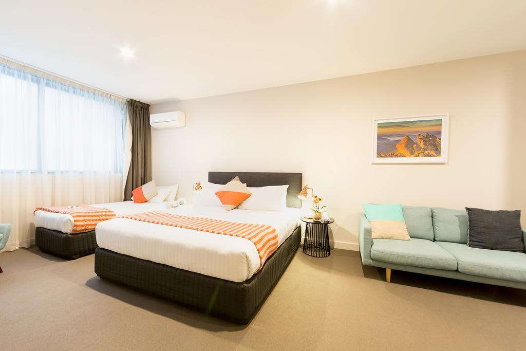 Customs House Hotel 3*