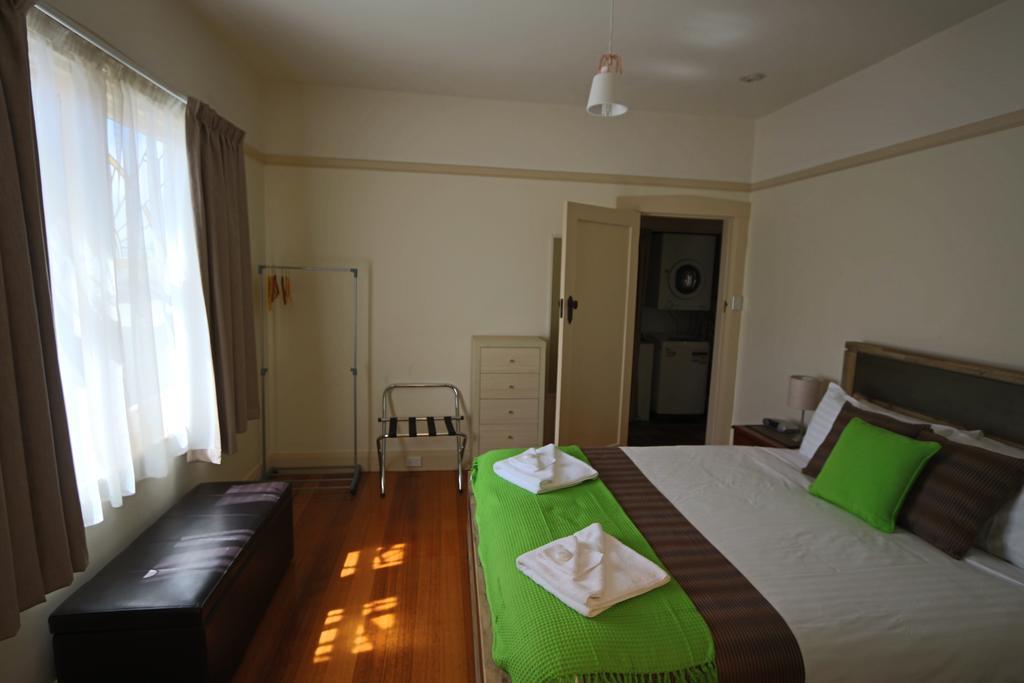 Moonah Apartment *